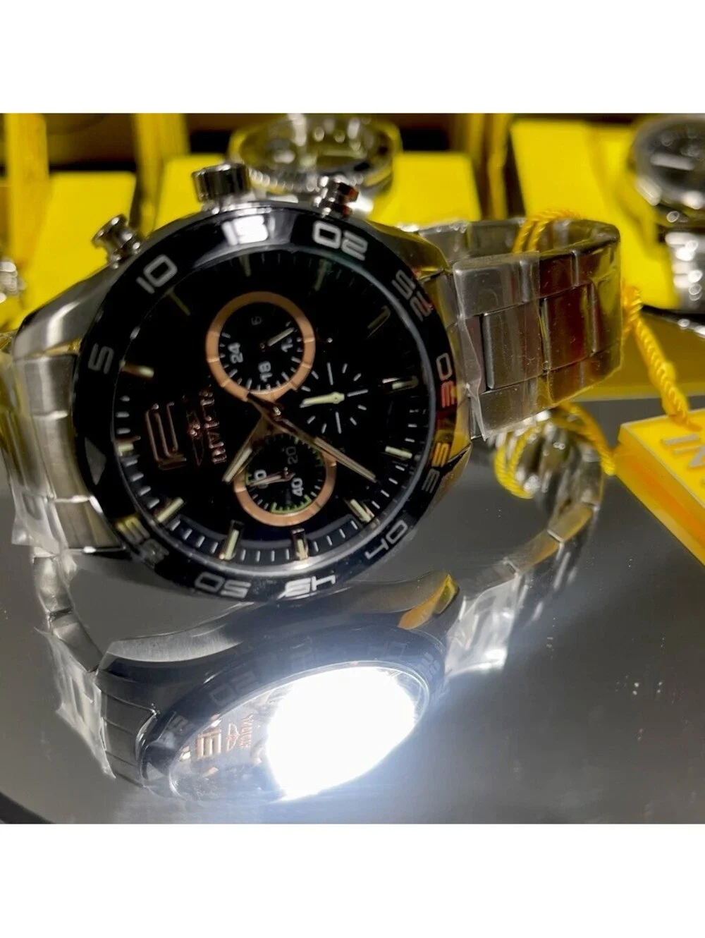WInvicta Speedway Dynamite Men's 46.5mm Quartz Chronograph Date Black Dial-50180